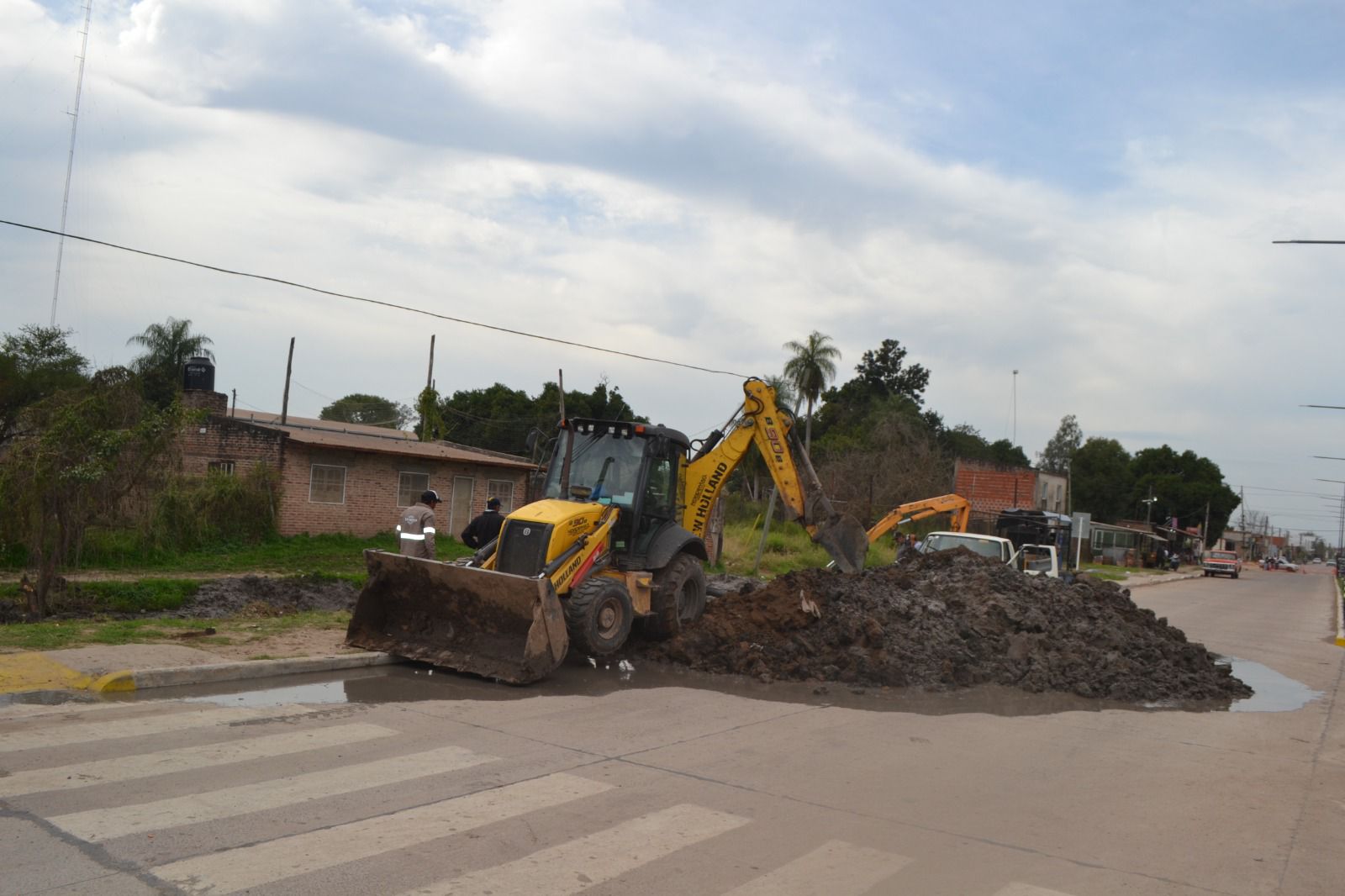 RESISTENCIA: SAMEEP RESTABLECE EL SERVICIO DE AGUA POTABLE EN VILLA ...