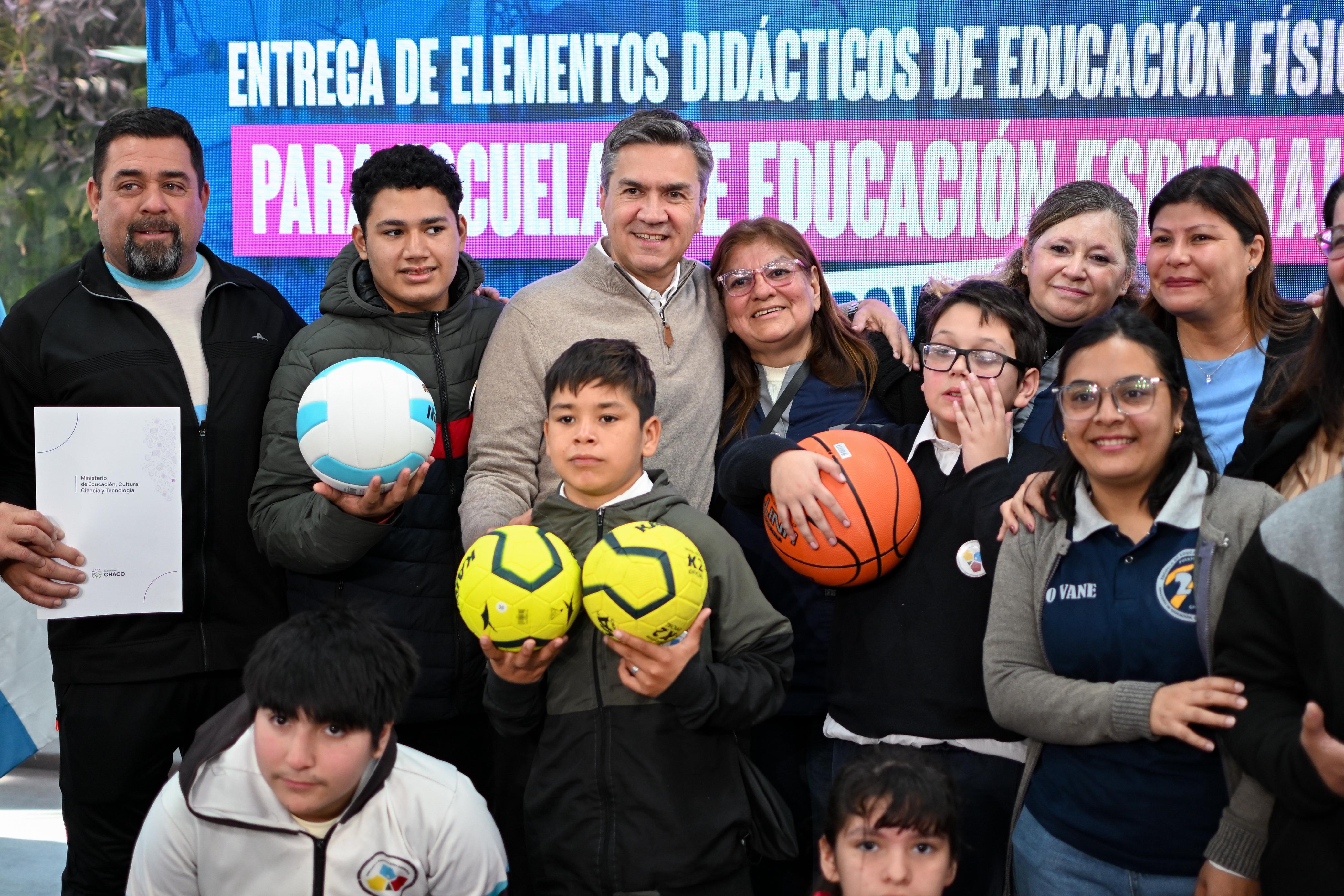 1000203811-6a04df8eb07ff621823985.jpg
